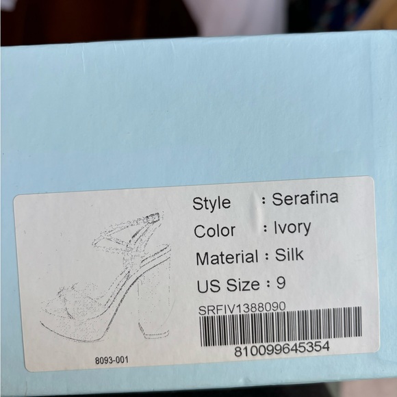 BRAND NEW Bella belle SERAFINA
5 Inch Open Toe Platform Block Heel Sandals - Picture 5 of 5